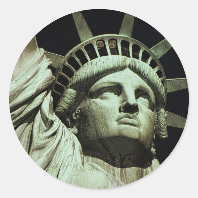 Staue of Liberty Classic Round Sticker (Front)