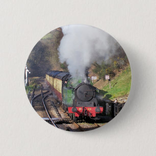 STEAM TRAINS 6 CM ROUND BADGE