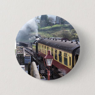 STEAM TRAINS 6 CM ROUND BADGE