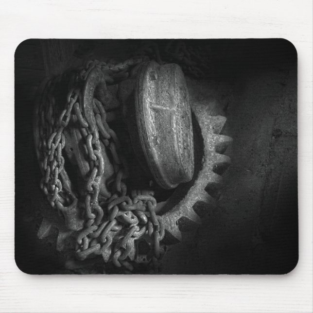 Steampunk - Gear - Hoist and chain Mouse Pad (Front)