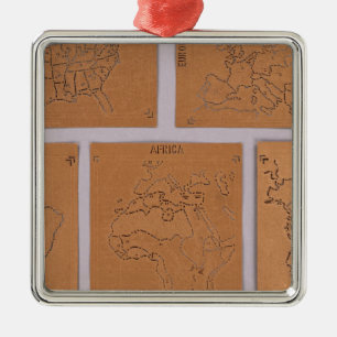 Stencils of the World Metal Tree Decoration