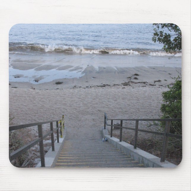 steps to the beach mouse pad (Front)