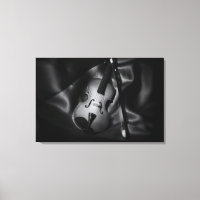 Still-life b&W image of a violin