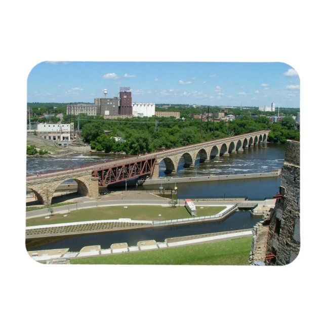 Stone Arch Bridge Magnet (Horizontal)