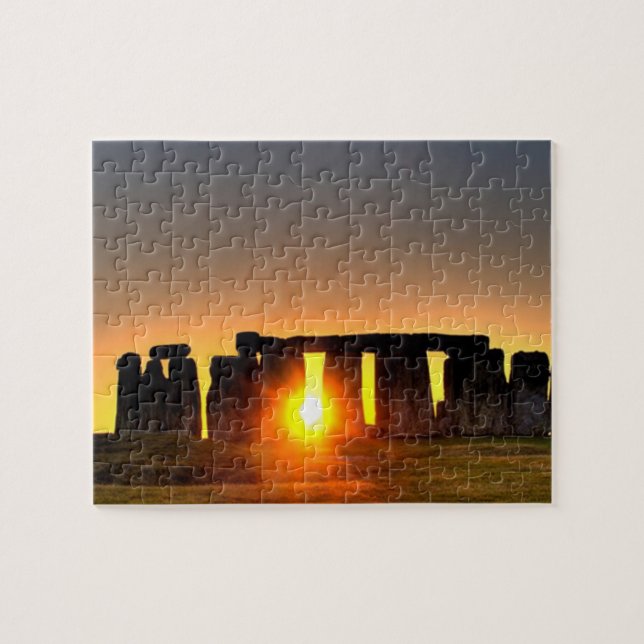 Stonehenge, ancient pre-history monument. jigsaw puzzle (Horizontal)