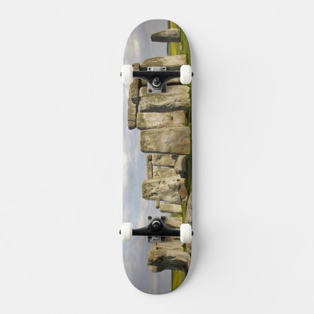 Stonehenge (circa 2500 BC), UNESCO World 2 Skateboard (Front)