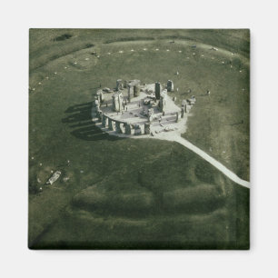 Stonehenge from the air magnet