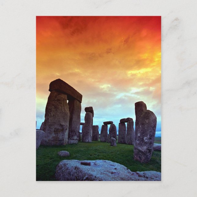 Stonehenge, Wiltshire, England Postcard (Front)