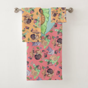 Stop and Smell the Strawberries Snail Pattern Bath Towel Set