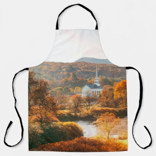 Stowe morning in Autumn with colorful foliage and Apron
