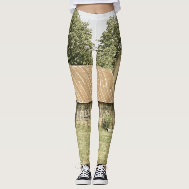 Strafford Mo Barn Antique Leggings (Front)