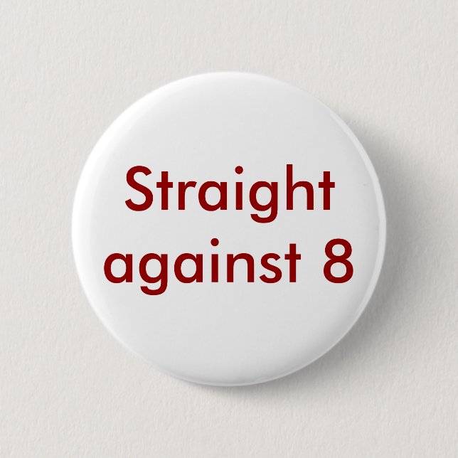 Straight against 8 6 cm round badge (Front)