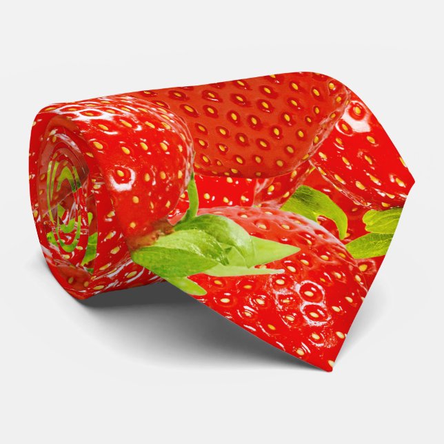 Strawberries Tie (Rolled)