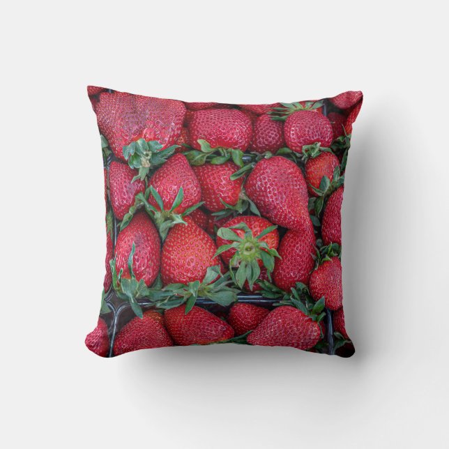 Strawberries with green leaves cushion (Front)
