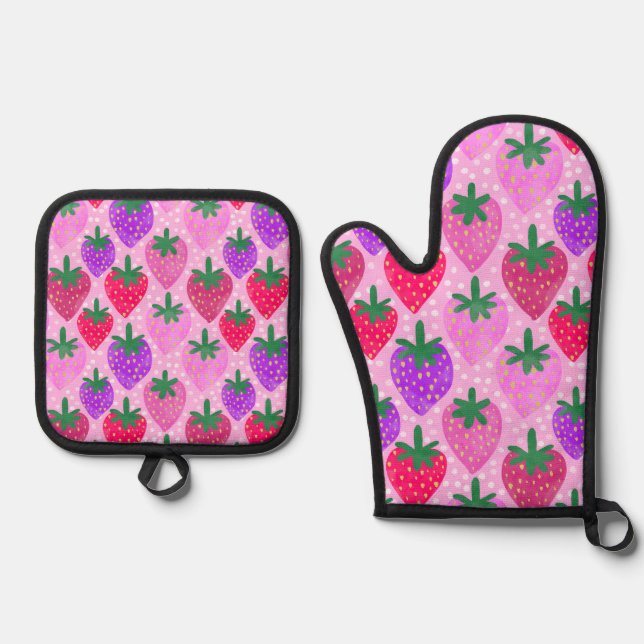 STRAWBERRY BERRY SPECIAL OVEN MIT MITT & POT HOLDER SET (Front)