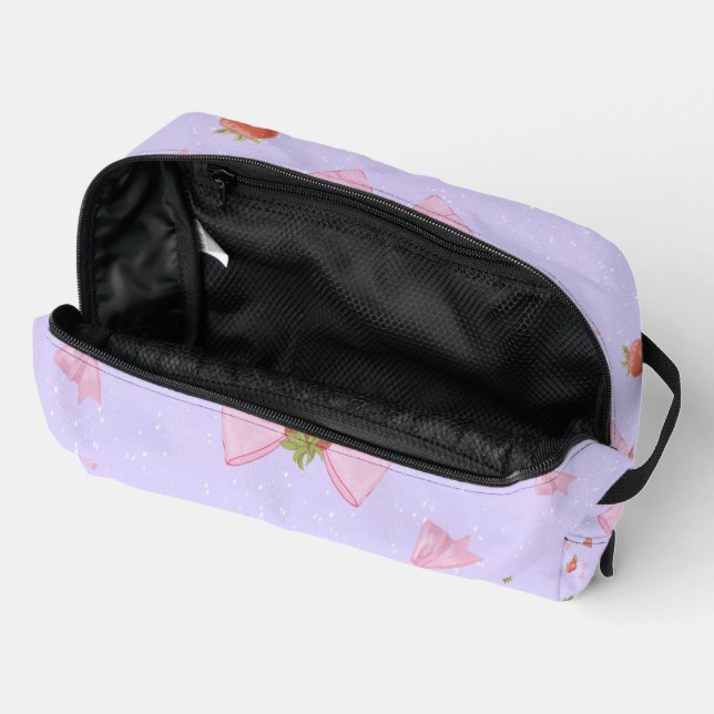 Strawberry Bow Dopp Kit (Open)