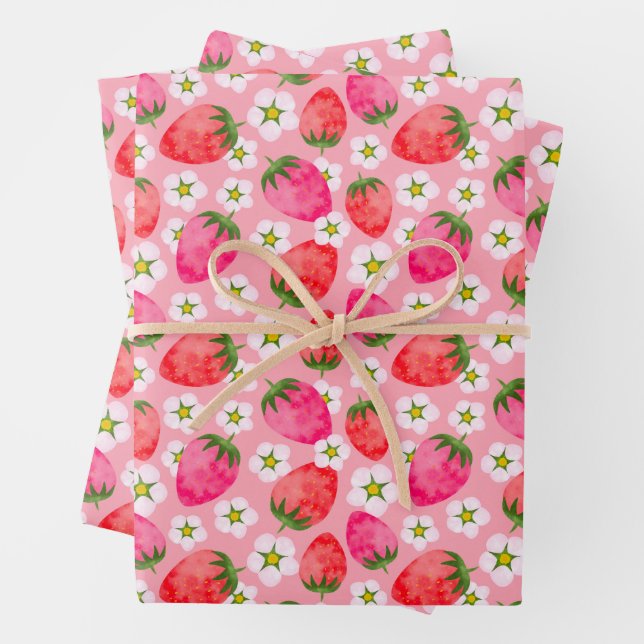Strawberry & florals pattern wrapping paper sheet (In situ)