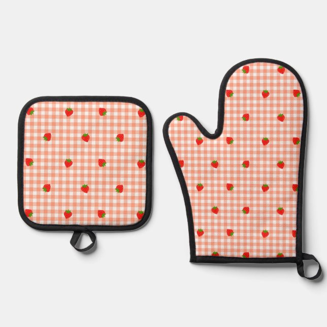 strawberry gum check oven mitt & pot holder set (Front)