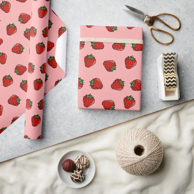 Strawberry Icon Pattern Wrapping Paper (Crafts)
