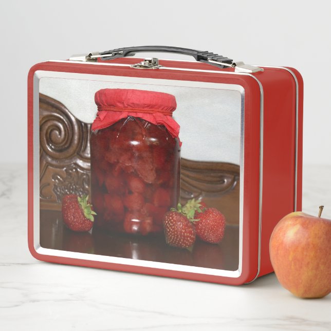 strawberry jam metal lunch box (In Situ)