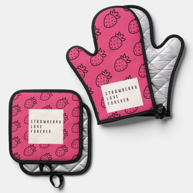 Strawberry love. oven mitt & pot holder set (Front/Back)
