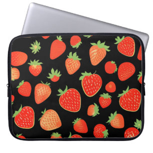 Strawberry patterns laptop sleeve