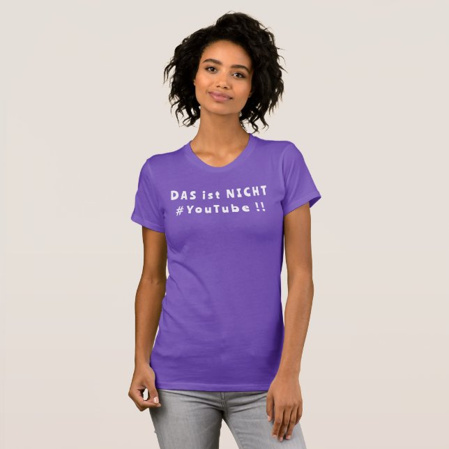#StreamerGirl violet T-Shirt (Front Full)