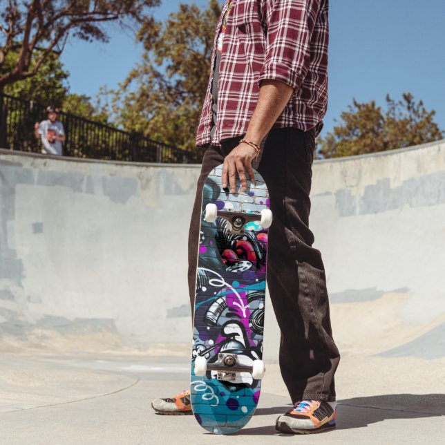 Street Art Graffiti Skateboard (Outdoor 2)