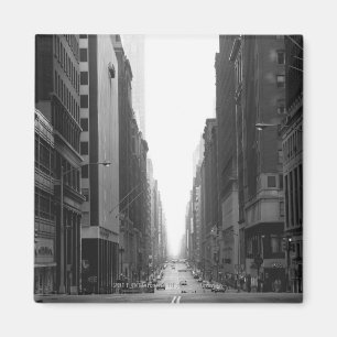 Street in NY city B&W Magnet