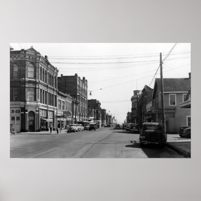 Street Scene in Port Townsend, WA Photograph Poster (Front)