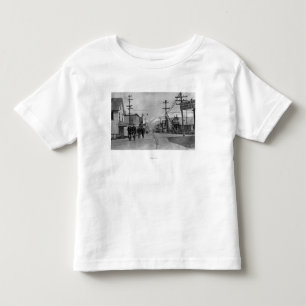Street Scene in Valdez, Alaska Photograph Toddler T-Shirt