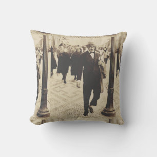 Streets in Lisbon (Fernando Pessoa) Cushion