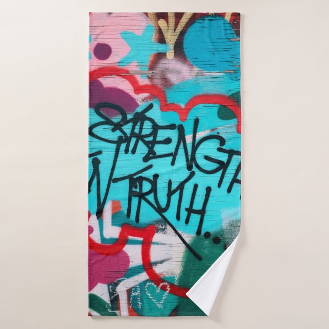 Strength In Truth graffiti Bath Towel (Bath Towel)