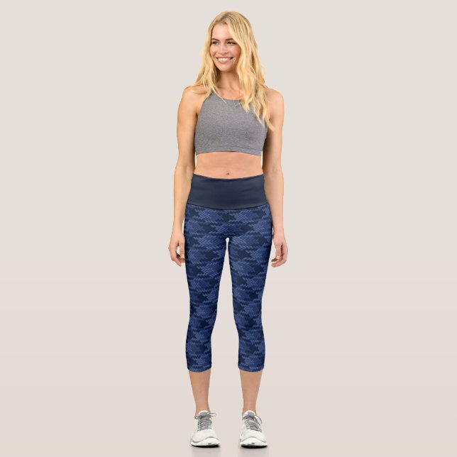 Striking pattern of blue shapes capri leggings (Front)