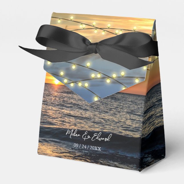 String Light Sunset Beach Wedding Favour Box (Front Side)