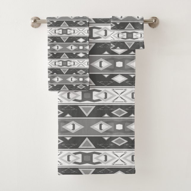 Stripes and geometric shapes grey white bath towel set (Insitu)
