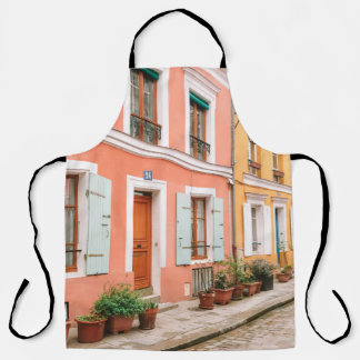 STRUCTURAL PHOTOGRAPHY OF MULTICOLORED BUILDING APRON