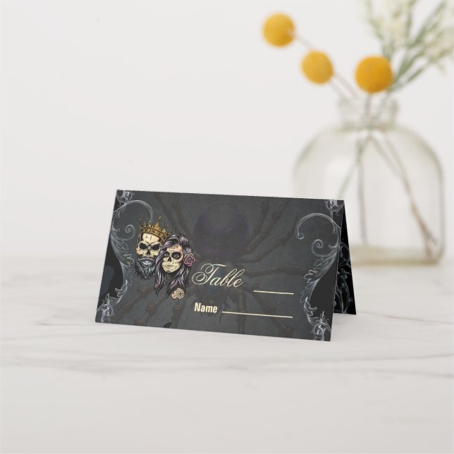 Stunning dark gothic wedding design with skulls  place card (Front)