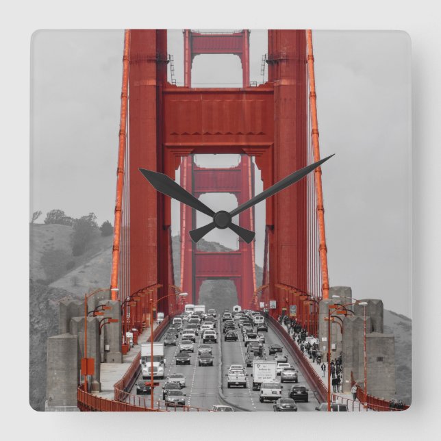 STUNNING! GOLDEN GATE BRIDGE CALIFORNIA USA SQUARE WALL CLOCK (Front)
