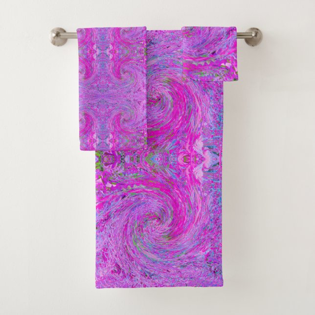 Stunning Hot Pink Abstract Swirled Foliage Wave Bath Towel Set (Insitu)