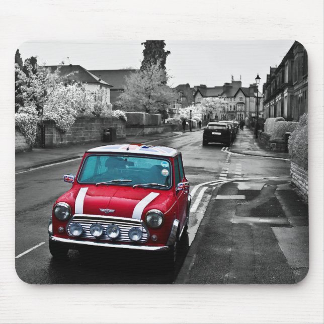 Stunning Red Mini Mouse Pad (Front)