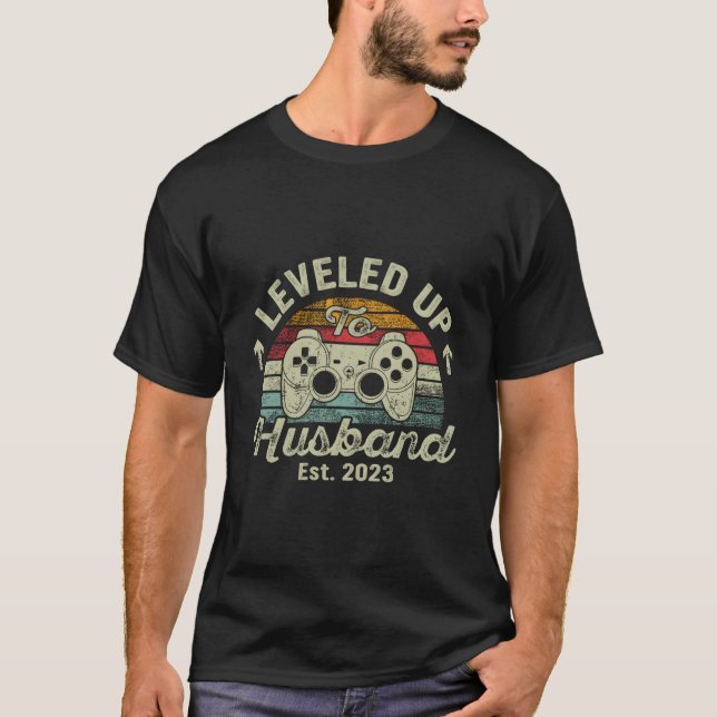 Style Levelled Up To Husband 2023 Newly Married T-Shirt (Front)