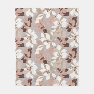 Stylised Abstract Petals in Trendy Colours Fleece Blanket
