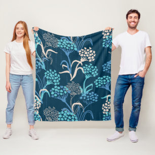 Stylised Hydrangea Floral Pattern - Elegant Blue Fleece Blanket