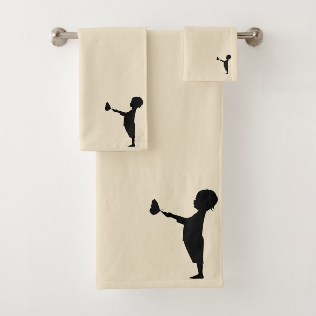 Stylish beige background baby bath towel set (Insitu)