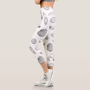 Stylish Black and White Seashells Pattern Capri Leggings