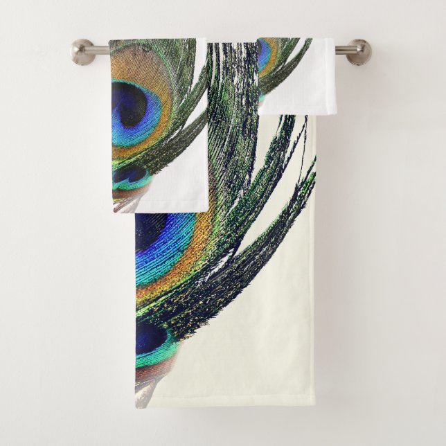 Stylish Chic Blue Green Peacock Feather Bath Towel Set (Insitu)