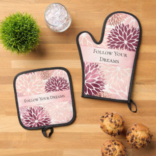 Stylish Chic Pink Floral Bridal Shower Oven Mitt & Pot Holder Set