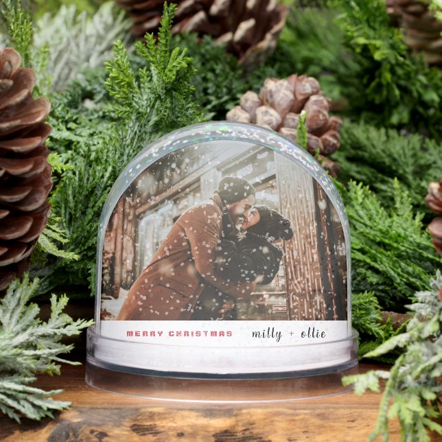 Stylish Christmas | Modern Trendy Couple Photo Met Snowglobe (Winter)