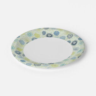 Stylish floral pattern with cute flowers paper plate